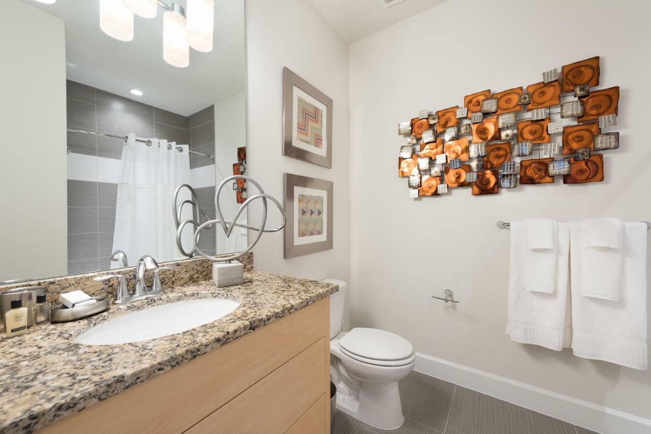 Beautiful 3 Bedroom Suites, 20 Min From Disney Townhouse Orlando Bagian luar foto